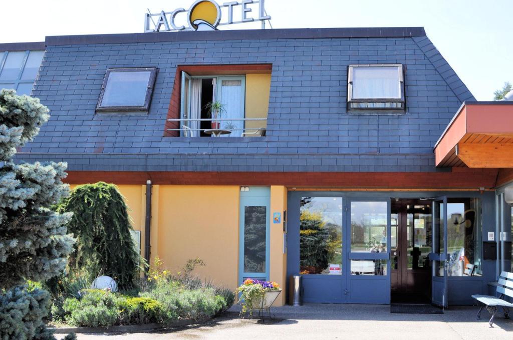 Hotel Lacotel Avenches Room photo